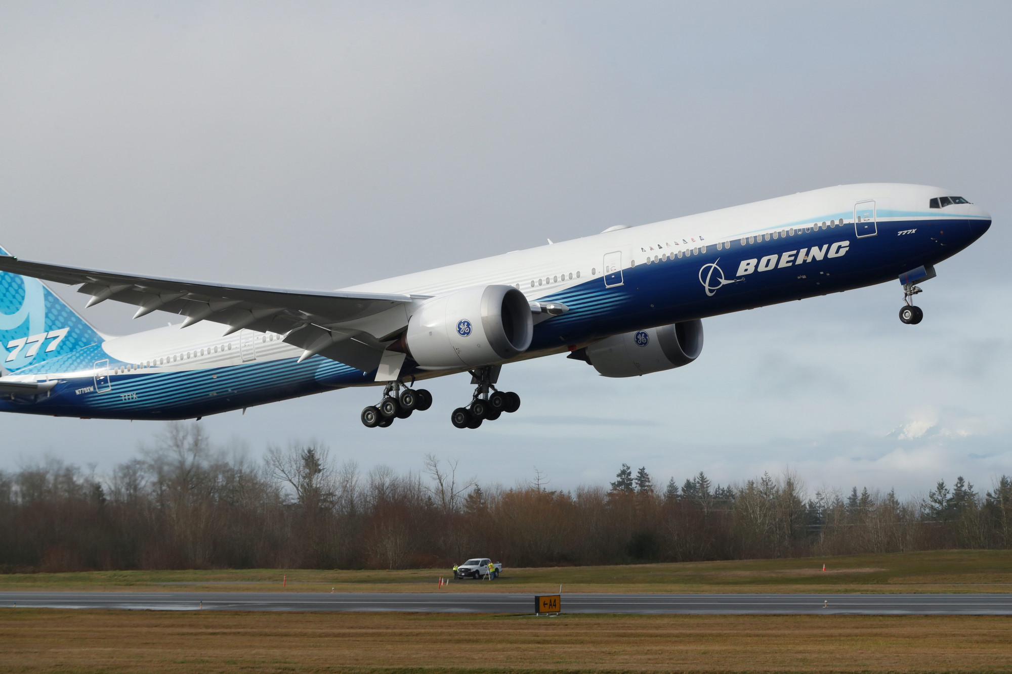 Boeing’s 777X Jetliner Successfully Completes Maiden Flight